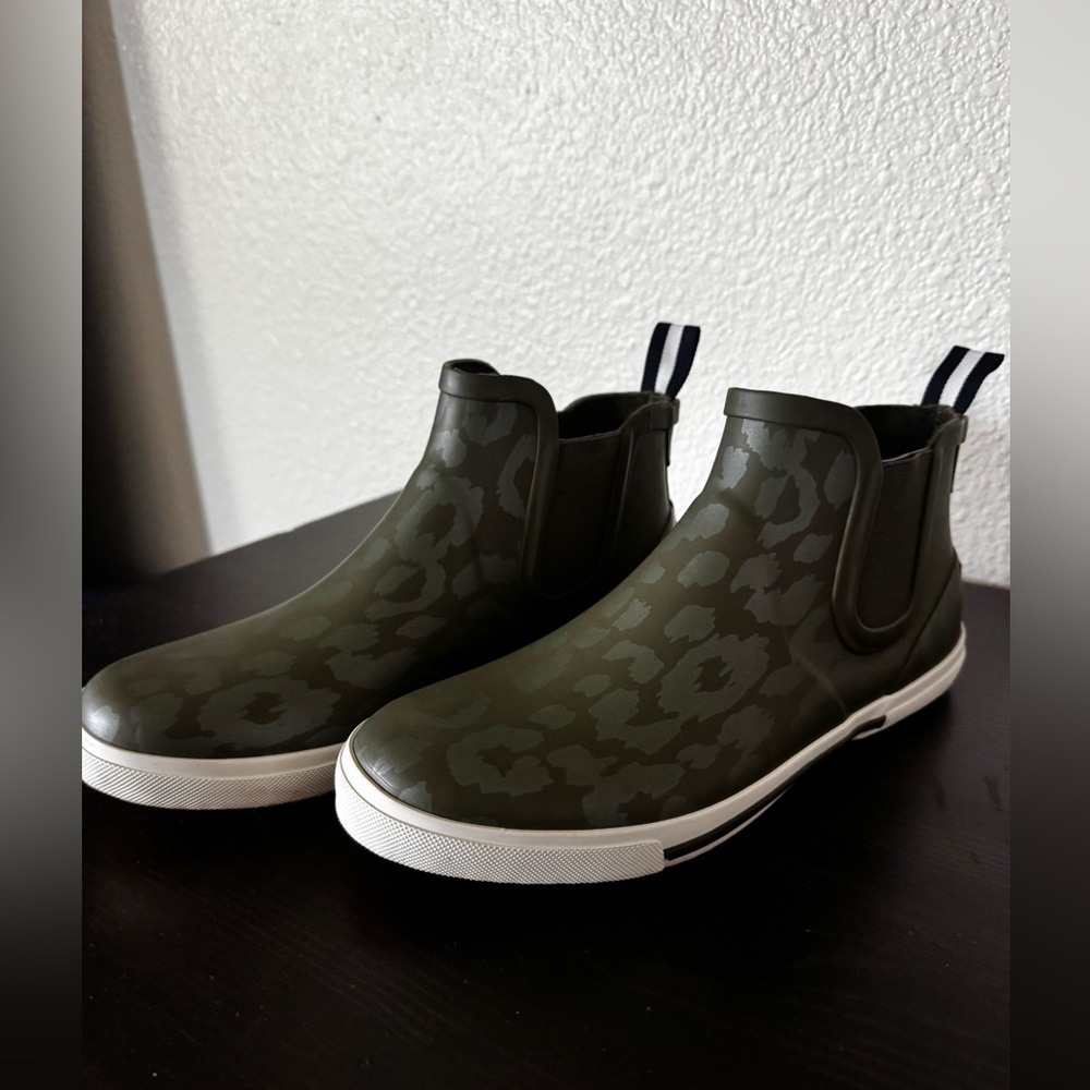 JOULES Animal Print Rain Boots